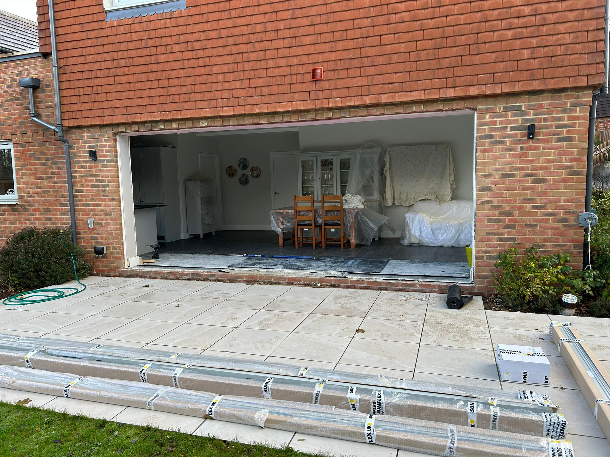 SUNFLEX SVG20 Sliding Doors – Crondall Renovation — detail 2