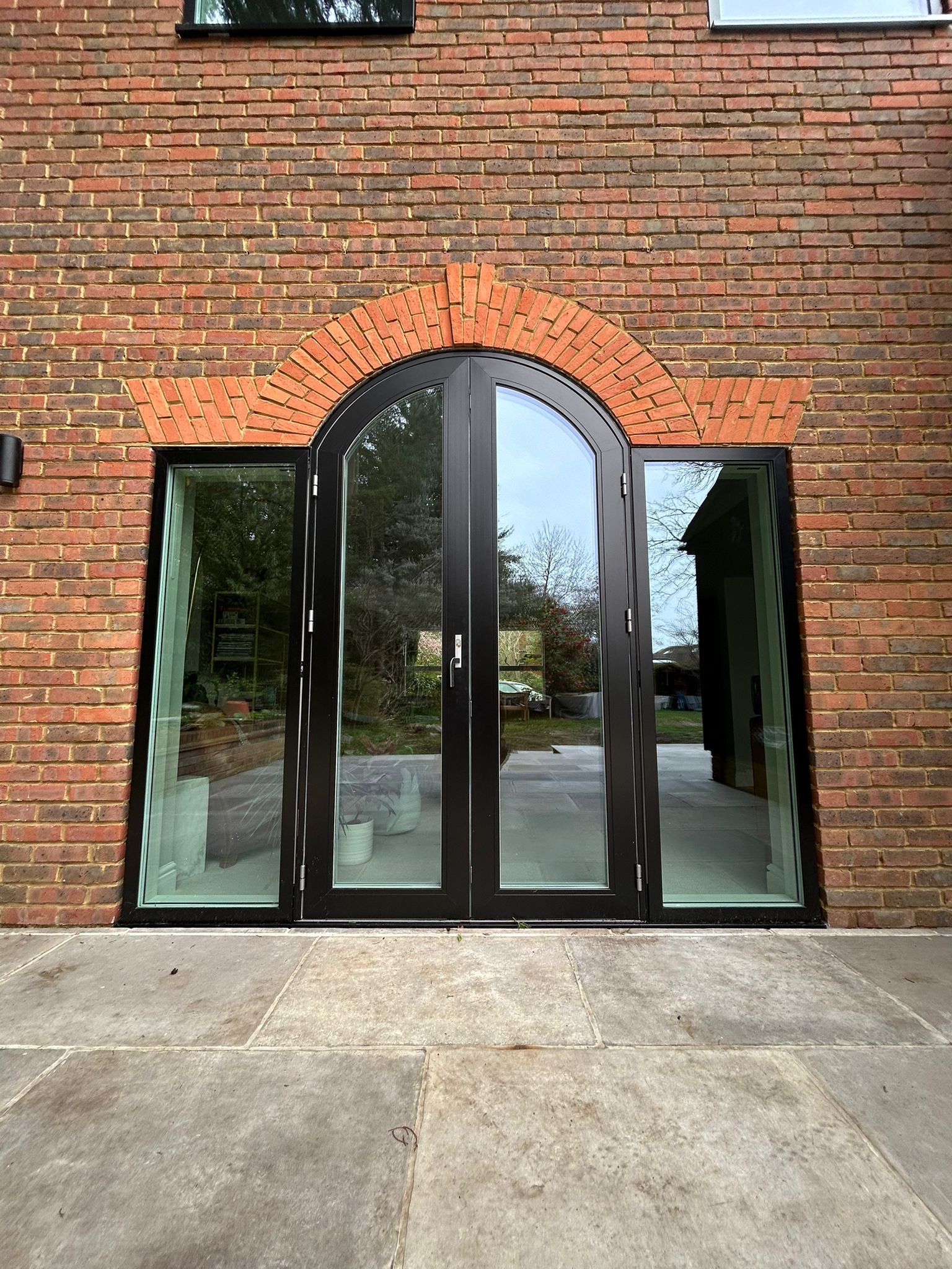 Architectural VELFAC & Origin Glazing – Cobham — detail 5